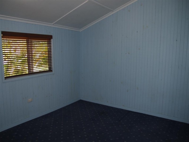 532 Charlton Esplanade, Urangan QLD 4655