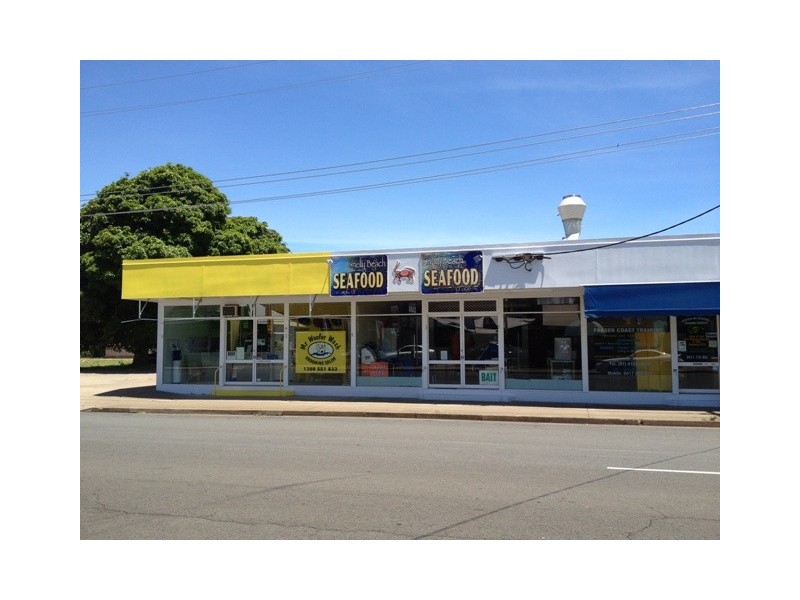 Shop3a/433 Esplanade, Torquay QLD 4655