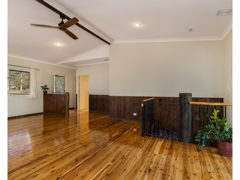 27 Dreamtime Avenue, Burrum Heads QLD 4659