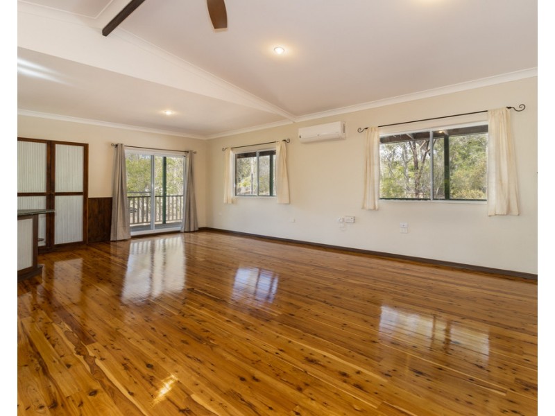 27 Dreamtime Avenue, Burrum Heads QLD 4659