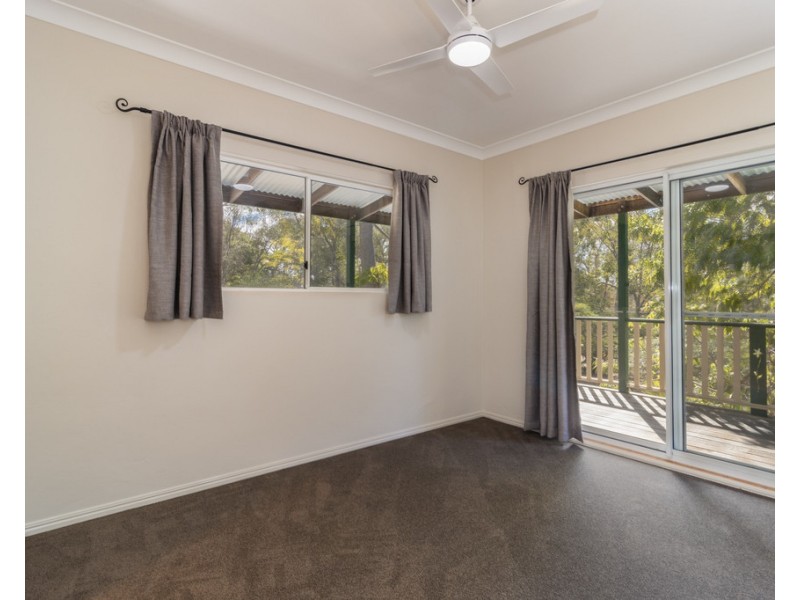 27 Dreamtime Avenue, Burrum Heads QLD 4659