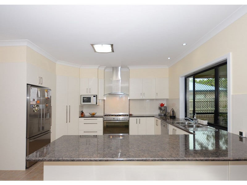 19 Heathland Avenue, Wondunna QLD 4655