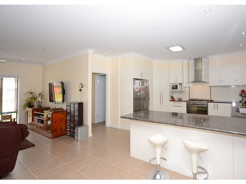 19 Heathland Avenue, Wondunna QLD 4655