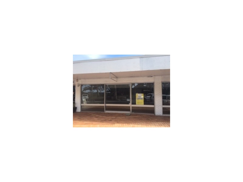 4/433 ESPLANADE, Torquay QLD 4655