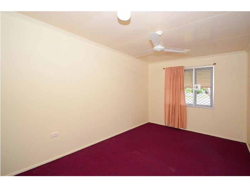77 Spence Street, Point Vernon QLD 4655