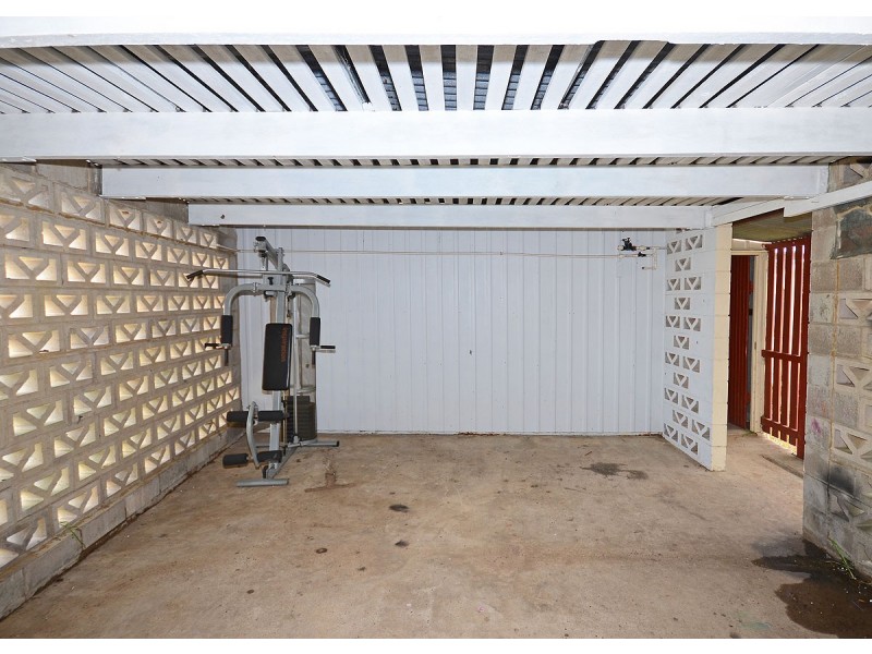 77 Spence Street, Point Vernon QLD 4655