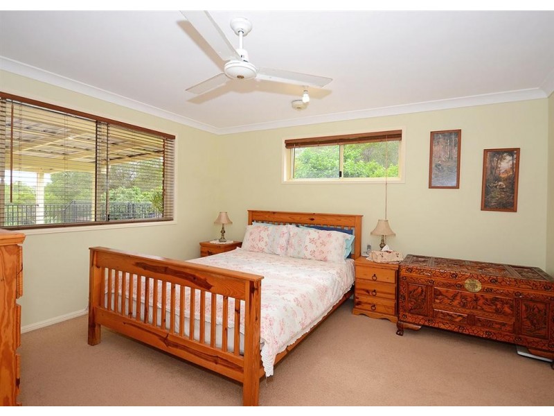 54 Straits Outlook, Craignish QLD 4655