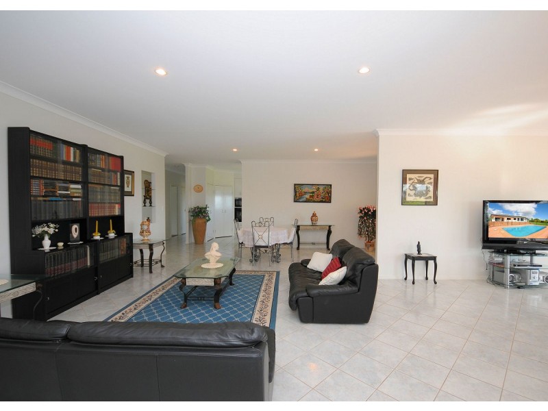 4 Kyla Court, Craignish QLD 4655