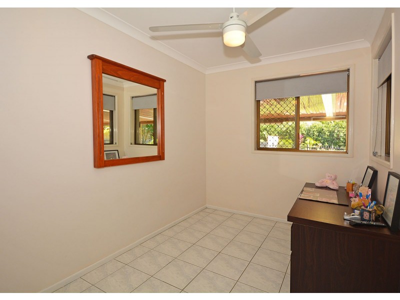 10 Park Street, Urangan QLD 4655