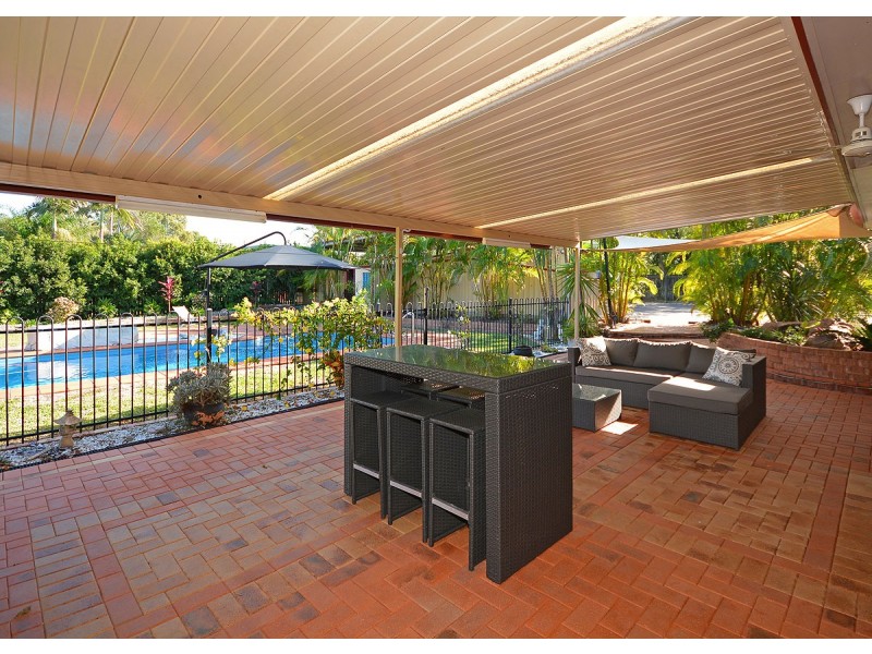 10 Park Street, Urangan QLD 4655