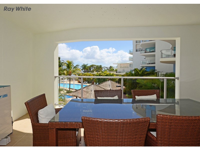 112/569 Charlton Esplanade, Urangan QLD 4655