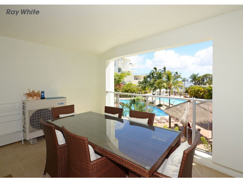 112/569 Charlton Esplanade, Urangan QLD 4655