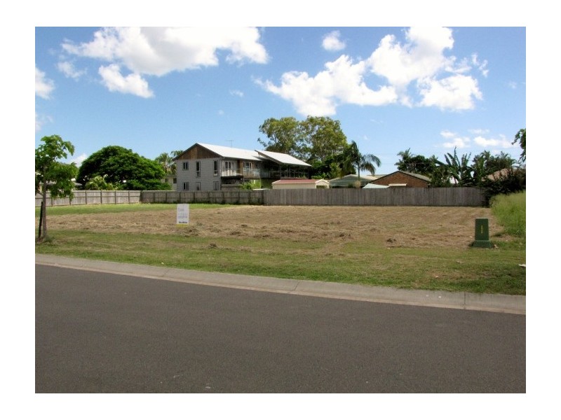 28 Fraser Waters Parade, Toogoom QLD 4655