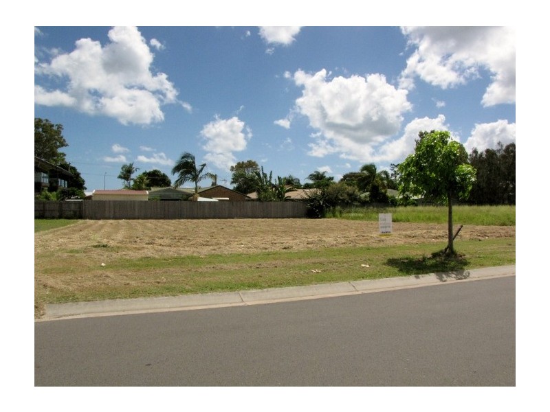 28 Fraser Waters Parade, Toogoom QLD 4655