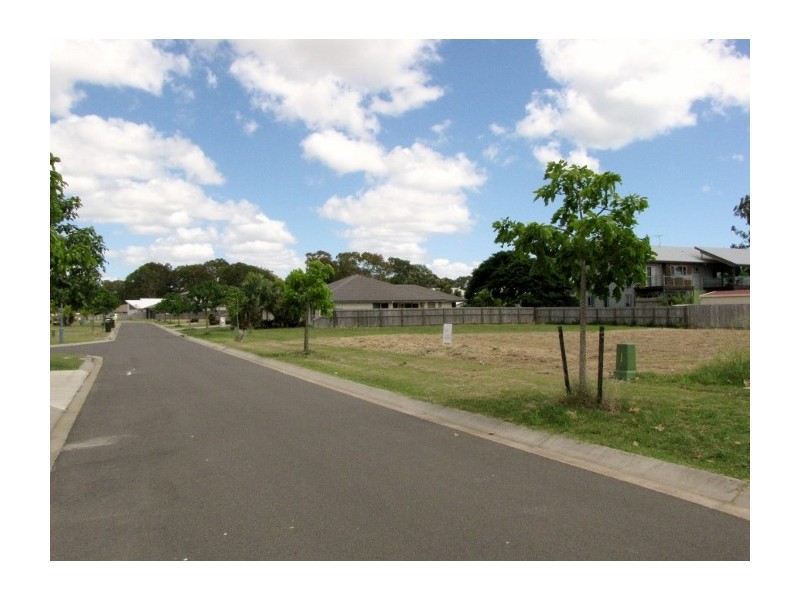 28 Fraser Waters Parade, Toogoom QLD 4655