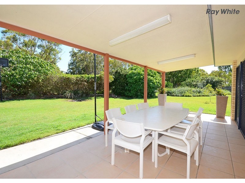 22 Sunline Court, Urangan QLD 4655