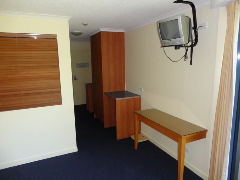 U 128 and 129 Buccaneer Avenue, Urangan QLD 4655
