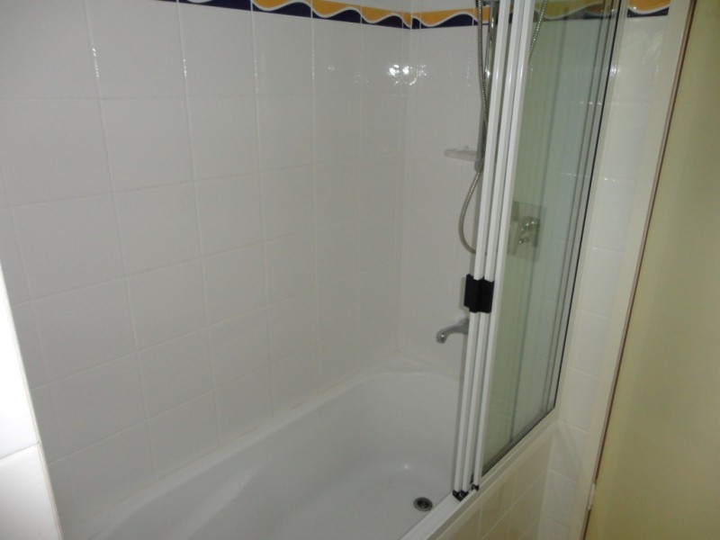 U 128 and 129 Buccaneer Avenue, Urangan QLD 4655