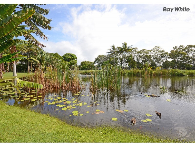 Villa 3/1 Shell Street, Urangan QLD 4655