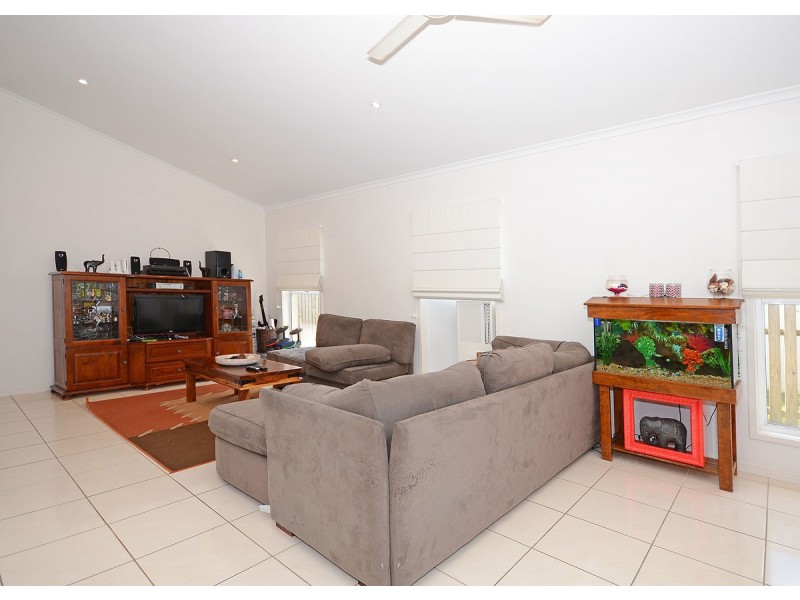 35 Earl St Vincent Circuit, Hervey Bay QLD 4655