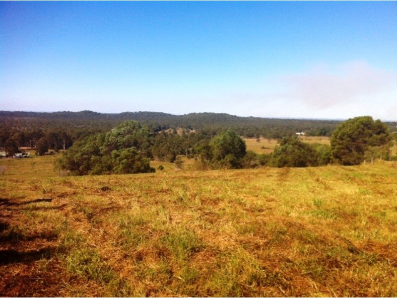 12 Farmhill Pl, Takura QLD 4655