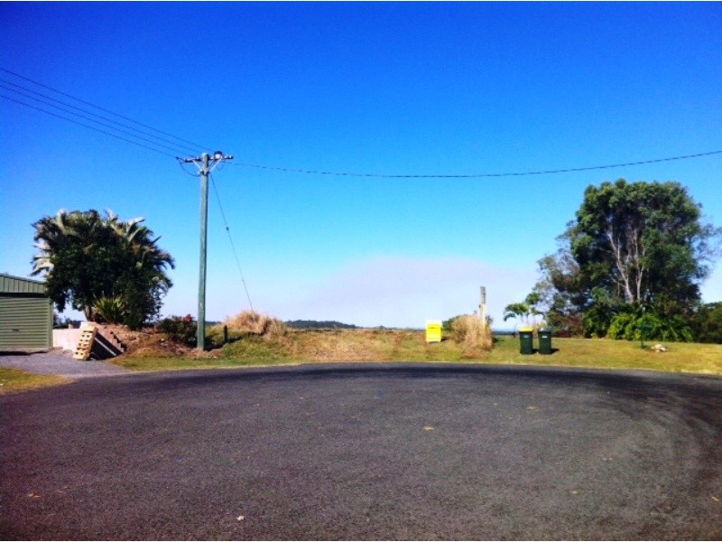 12 Farmhill Pl, Takura QLD 4655