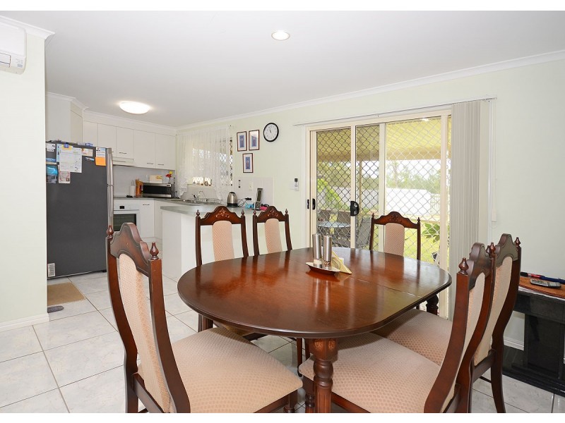 7 Pharlap Court, Point Vernon QLD 4655