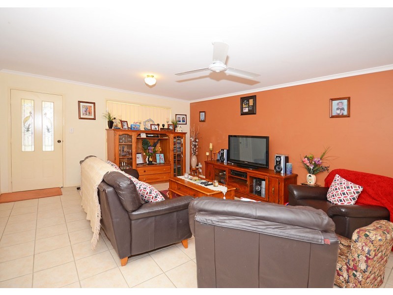 12 Kestrel Court, Eli Waters QLD 4655