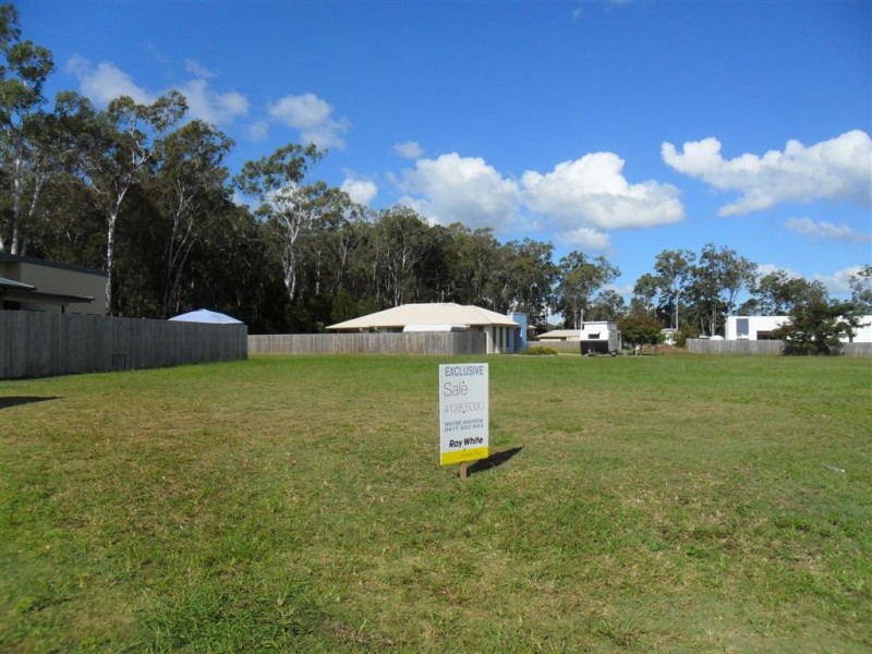 1 Malibu Way, Toogoom QLD 4655