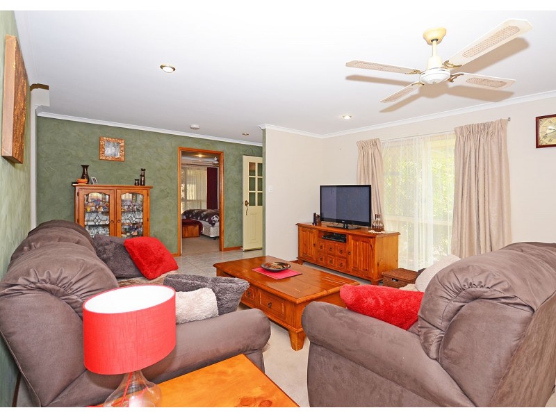 9 Stevens Close, Kawungan QLD 4655