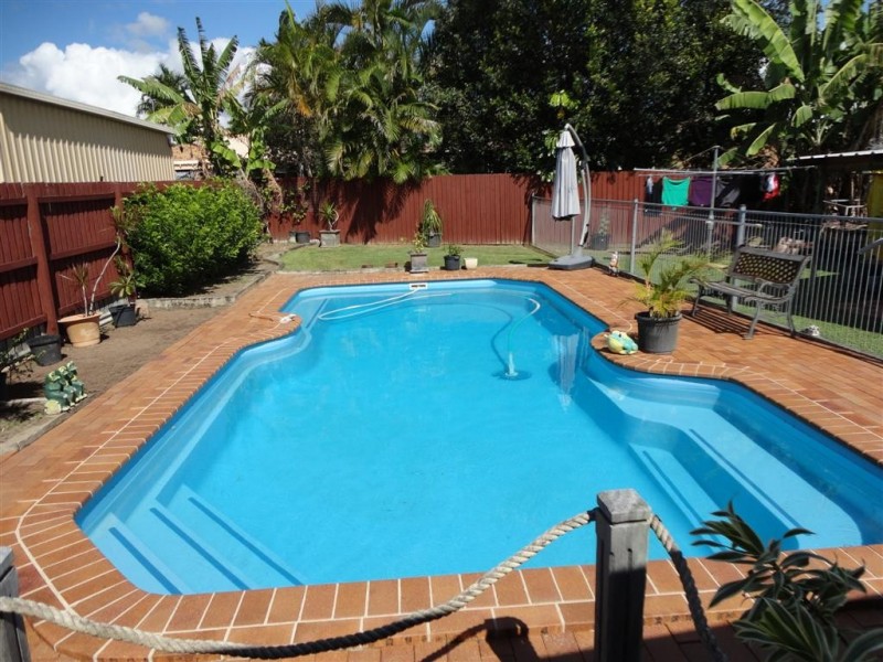 18 St Andrews Drive, Pialba QLD 4655