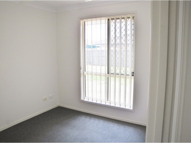 36 Anchorage Circuit, Point Vernon QLD 4655