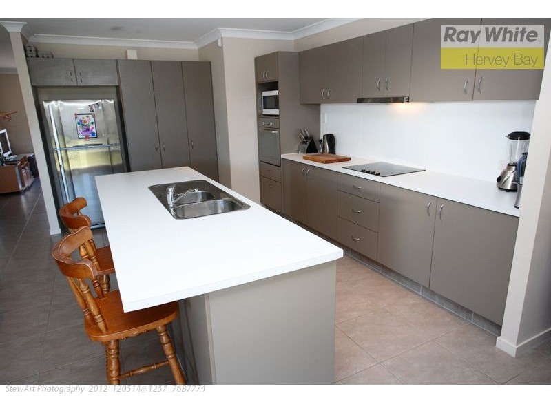 22 Bay Breeze Close, Wondunna QLD 4655