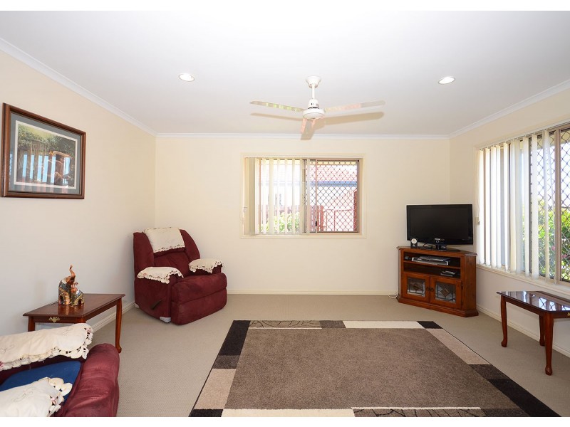 89 Endeavour Way, Eli Waters QLD 4655