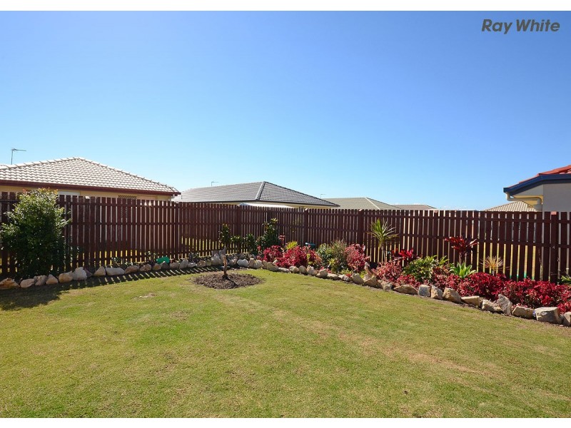 89 Endeavour Way, Eli Waters QLD 4655