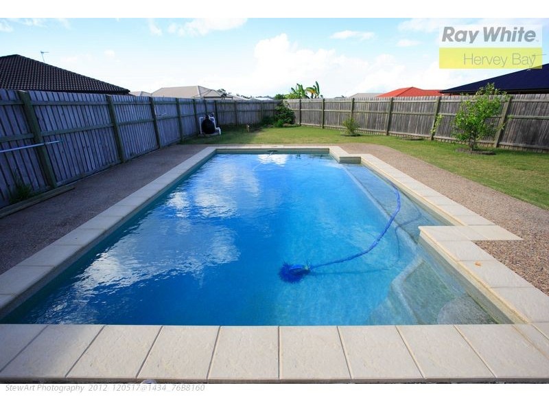 6 Sirius Court, Eli Waters QLD 4655