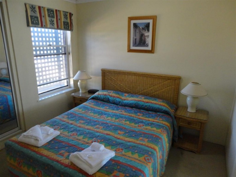 162/17 Buccaneer Drive, Urangan QLD 4655