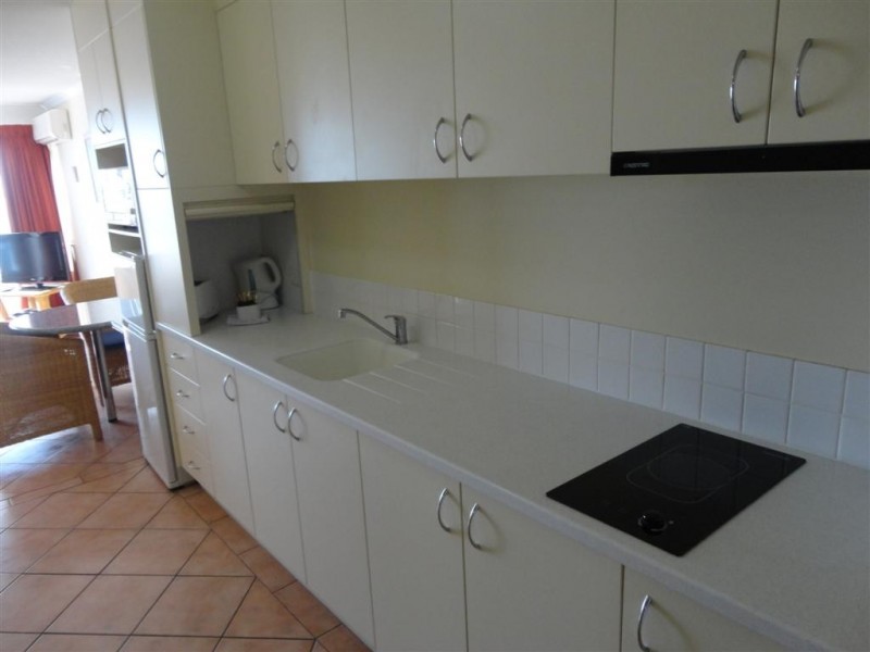 162/17 Buccaneer Drive, Urangan QLD 4655