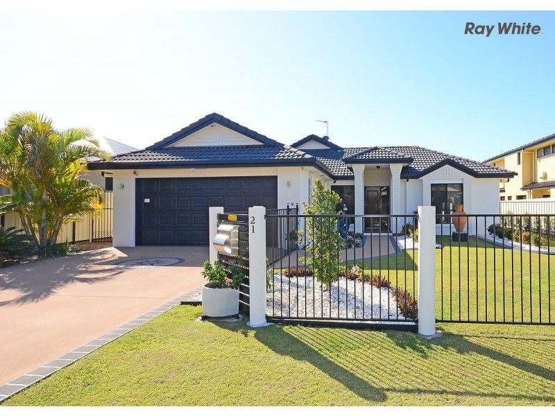 21 Harrison Circuit, Urangan QLD 4655