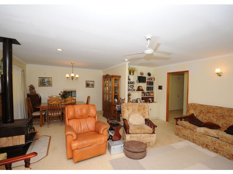 42 Rokeby Road, Booral QLD 4655