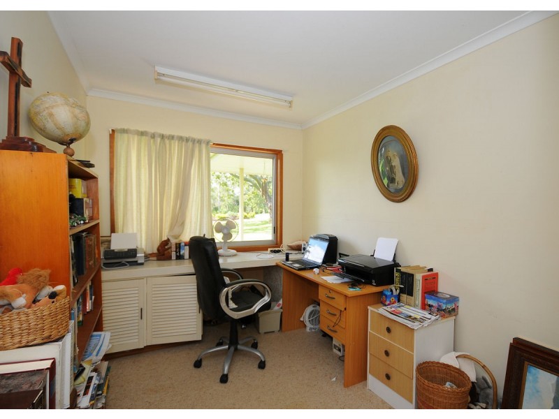 42 Rokeby Road, Booral QLD 4655