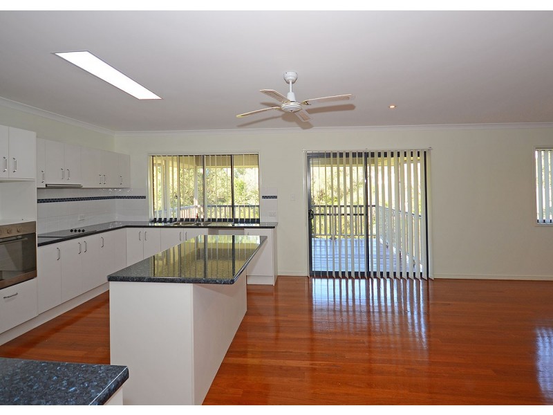 17 Highview Drive, Craignish QLD 4655