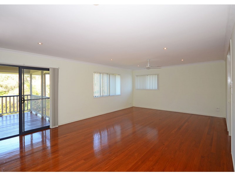 17 Highview Drive, Craignish QLD 4655