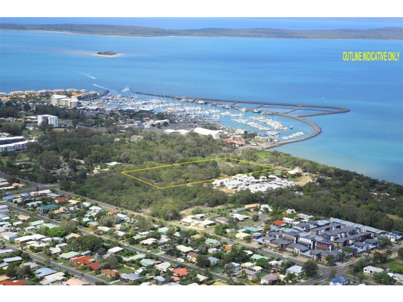 645 Charlton Esplanade, Urangan QLD 4655