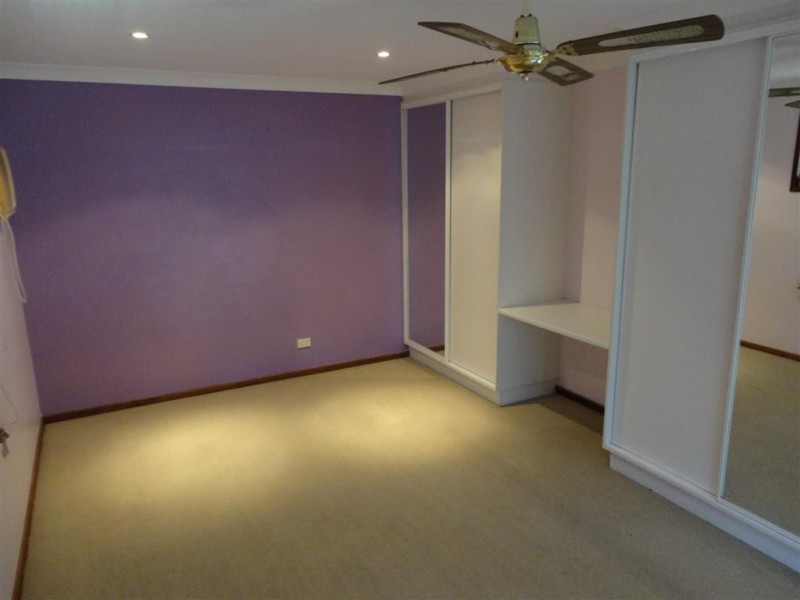 171 Kingfisher Parade, Toogoom QLD 4655