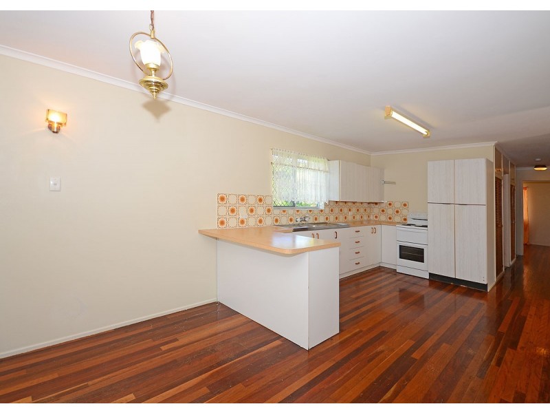 387 Boat Harbour Drive, Scarness QLD 4655