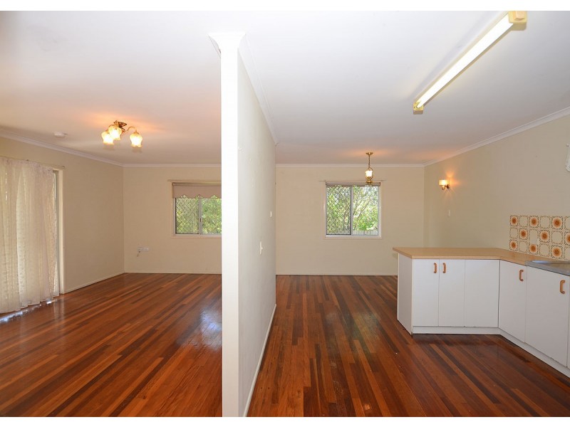 387 Boat Harbour Drive, Scarness QLD 4655