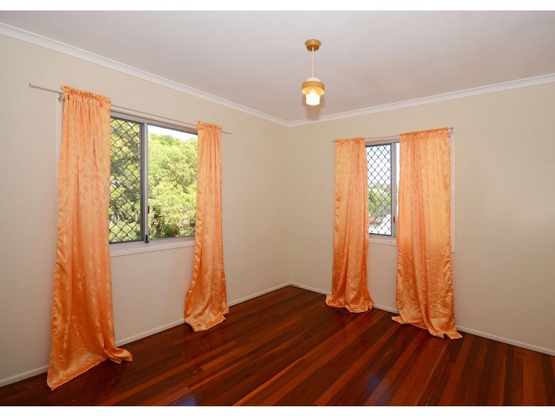 387 Boat Harbour Drive, Scarness QLD 4655