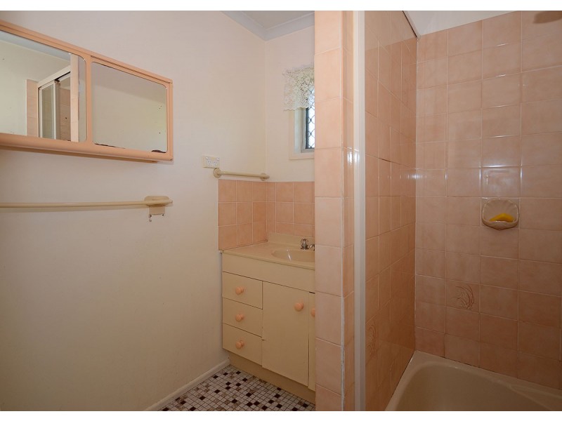 387 Boat Harbour Drive, Scarness QLD 4655