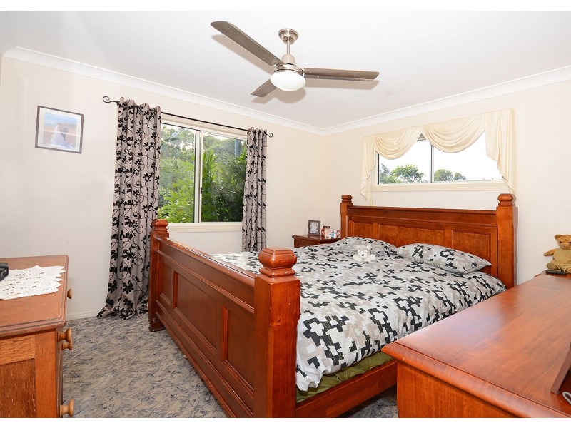 108 Corser Street, Point Vernon QLD 4655
